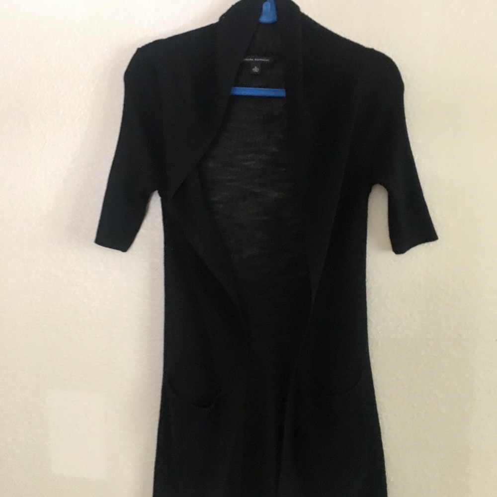 Banana Republic short sleeve light sweater